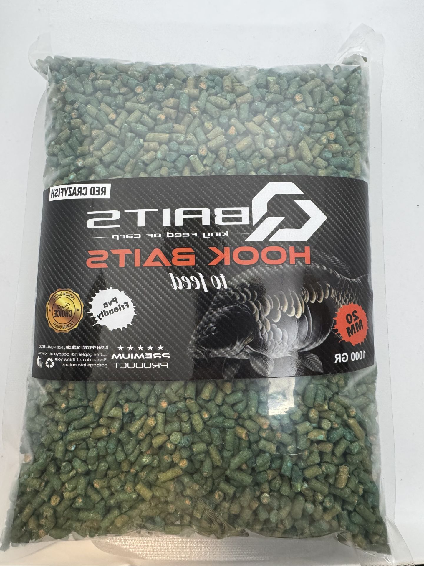 Q Baits 1000 g pellet Red Crazyfish